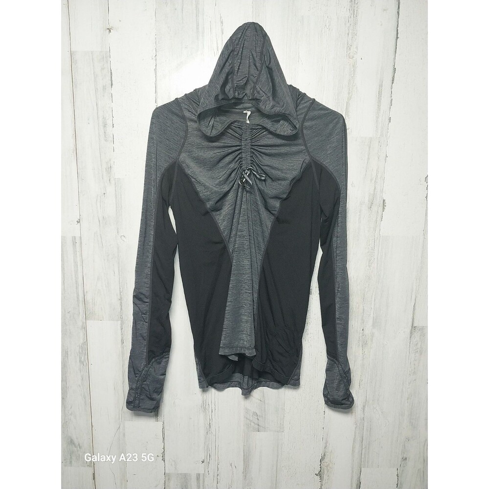 Lululemon Run in the Sun Pullover Size 8 Graphite Gray